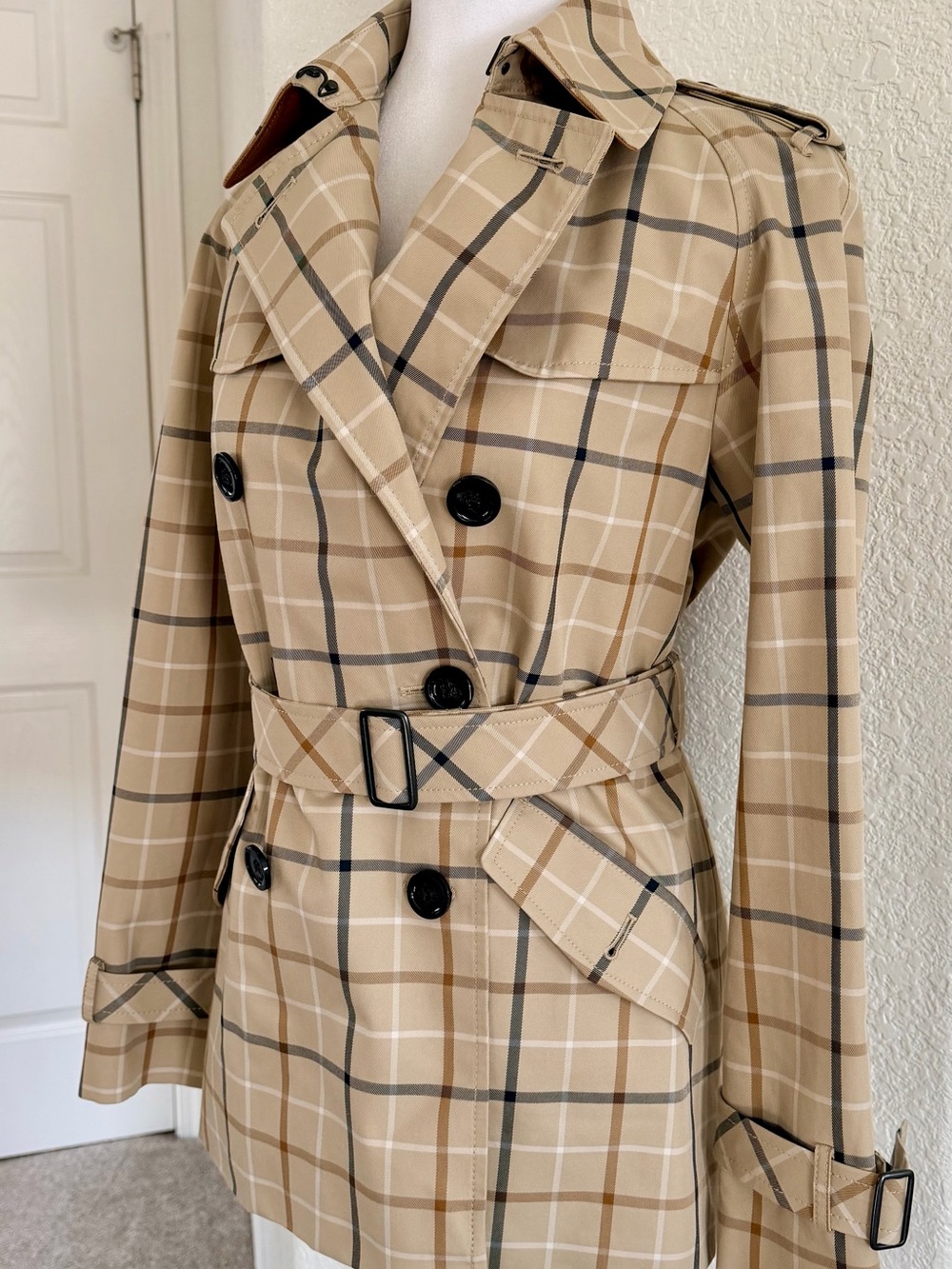 Coach Khaki Multi Plaid Double Breasted Short Trench Coat NWT F86437 Small - Picture 4 of 8